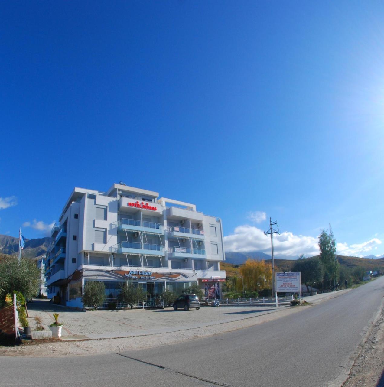 Hotel Divers Vlorë Exterior foto